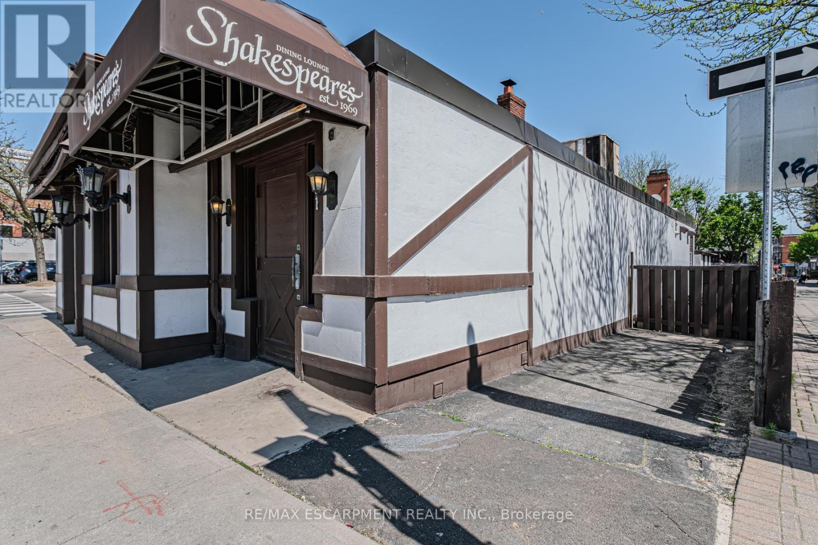 181 Main Street E, Hamilton, Ontario  L8N 1H2 - Photo 2 - X13236076