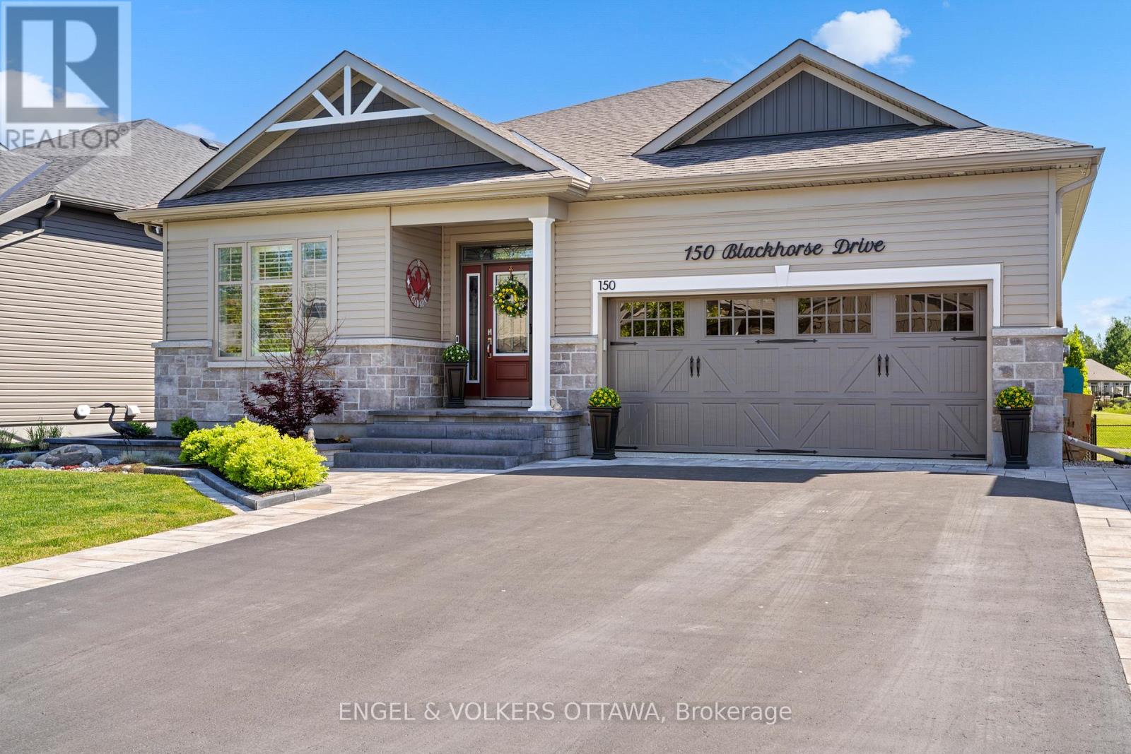 150 BLACKHORSE DRIVE, North Grenville, Ontario