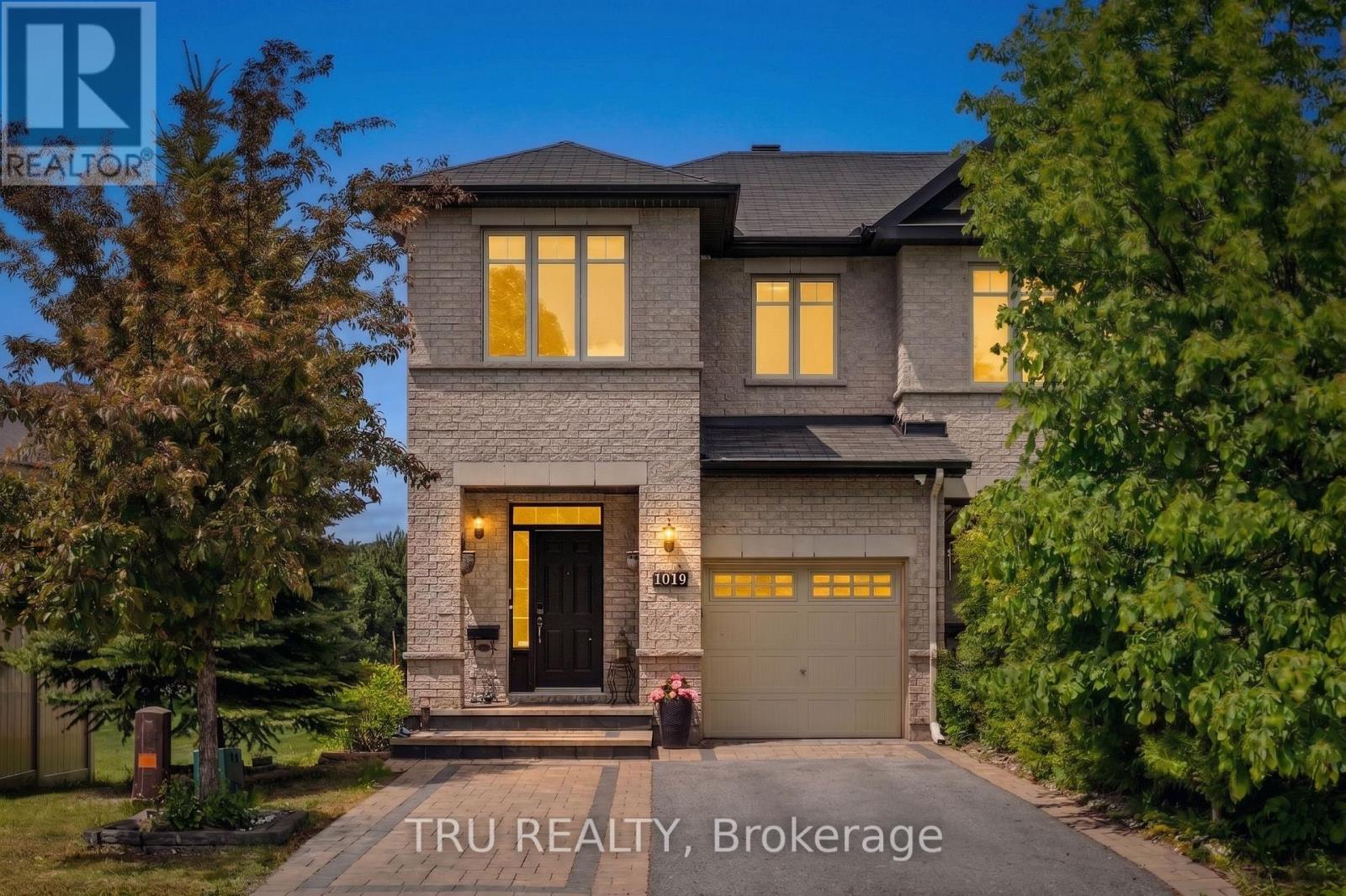 1019 Ottenbrite Crescent, Ottawa, Ontario  K2T 0G2 - Photo 1 - X13236230