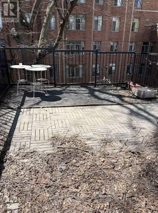 Upper - 186 Mutual Street, Toronto, Ontario  M5B 2B3 - Photo 3 - C13236162