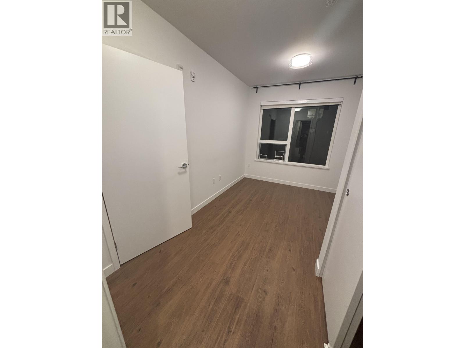 414 645 Como Lake Avenue, Coquitlam, British Columbia  V3J 0N9 - Photo 9 - R3131734
