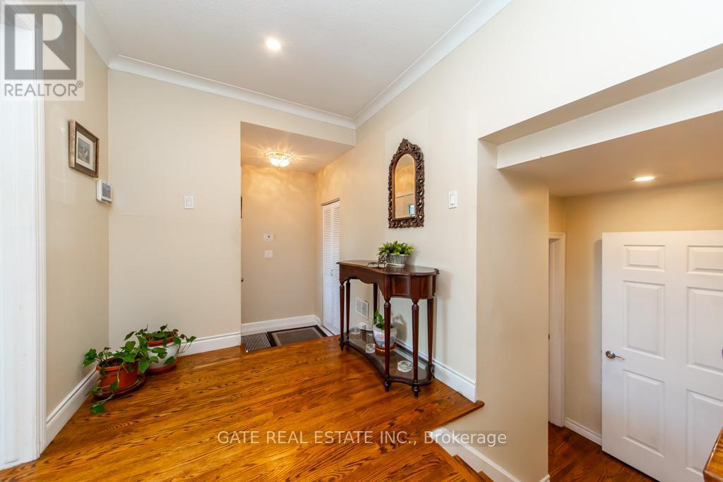 89 Amberjack Boulevard, Toronto, Ontario  M1H 2J6 - Photo 6 - E13236166