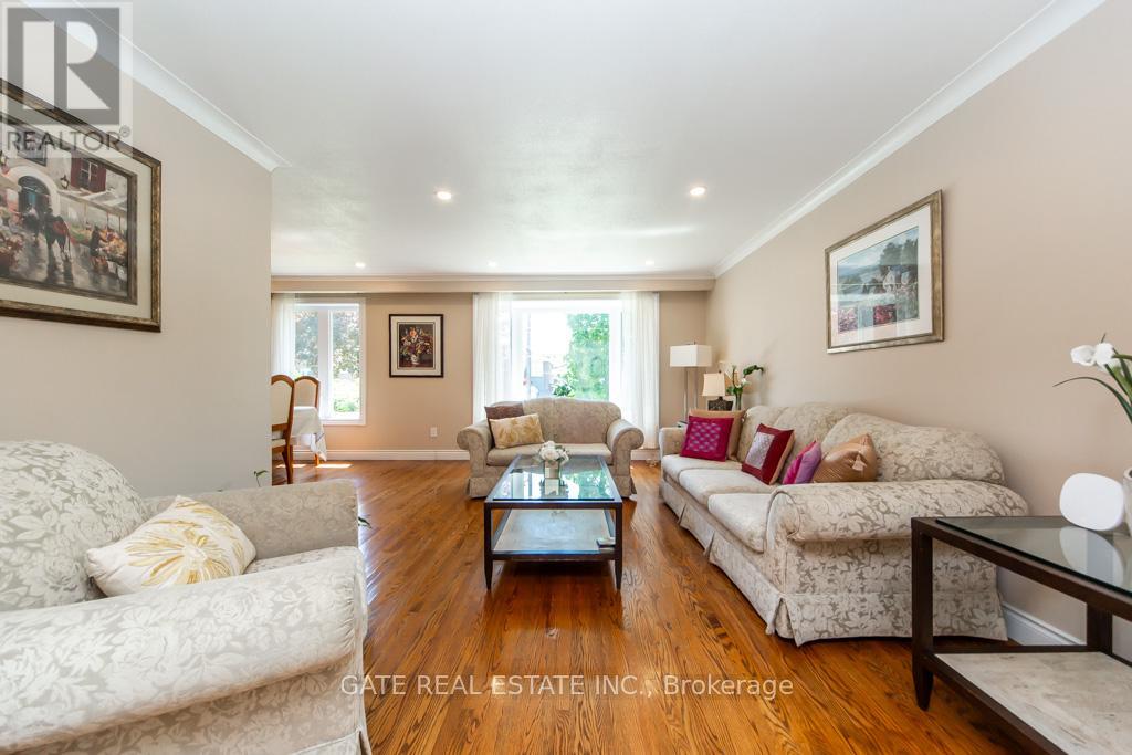 89 Amberjack Boulevard, Toronto, Ontario  M1H 2J6 - Photo 9 - E13236166