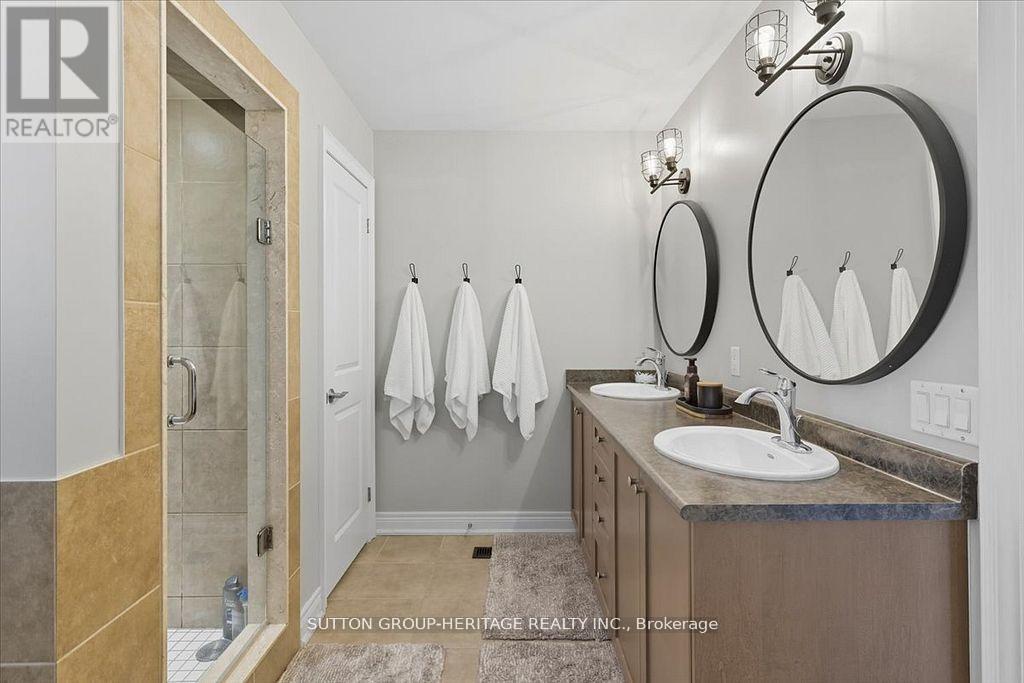 22 Glengowan Street, Whitby, Ontario  L1R 0K9 - Photo 22 - E13236244