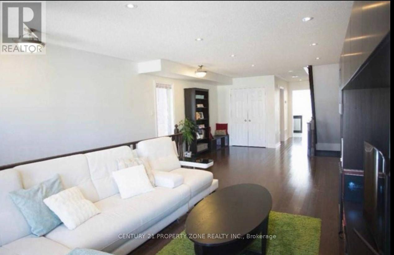 1041 ELLESMERE ROAD N, Toronto, Ontario