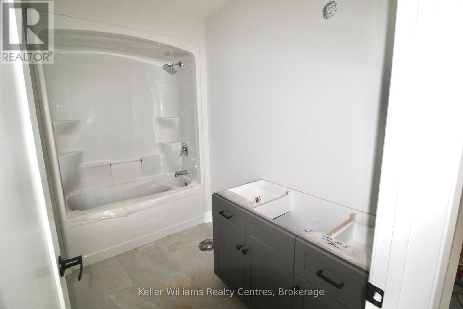 719 18th Street, Hanover, Ontario  N4N 0C7 - Photo 10 - X13236186