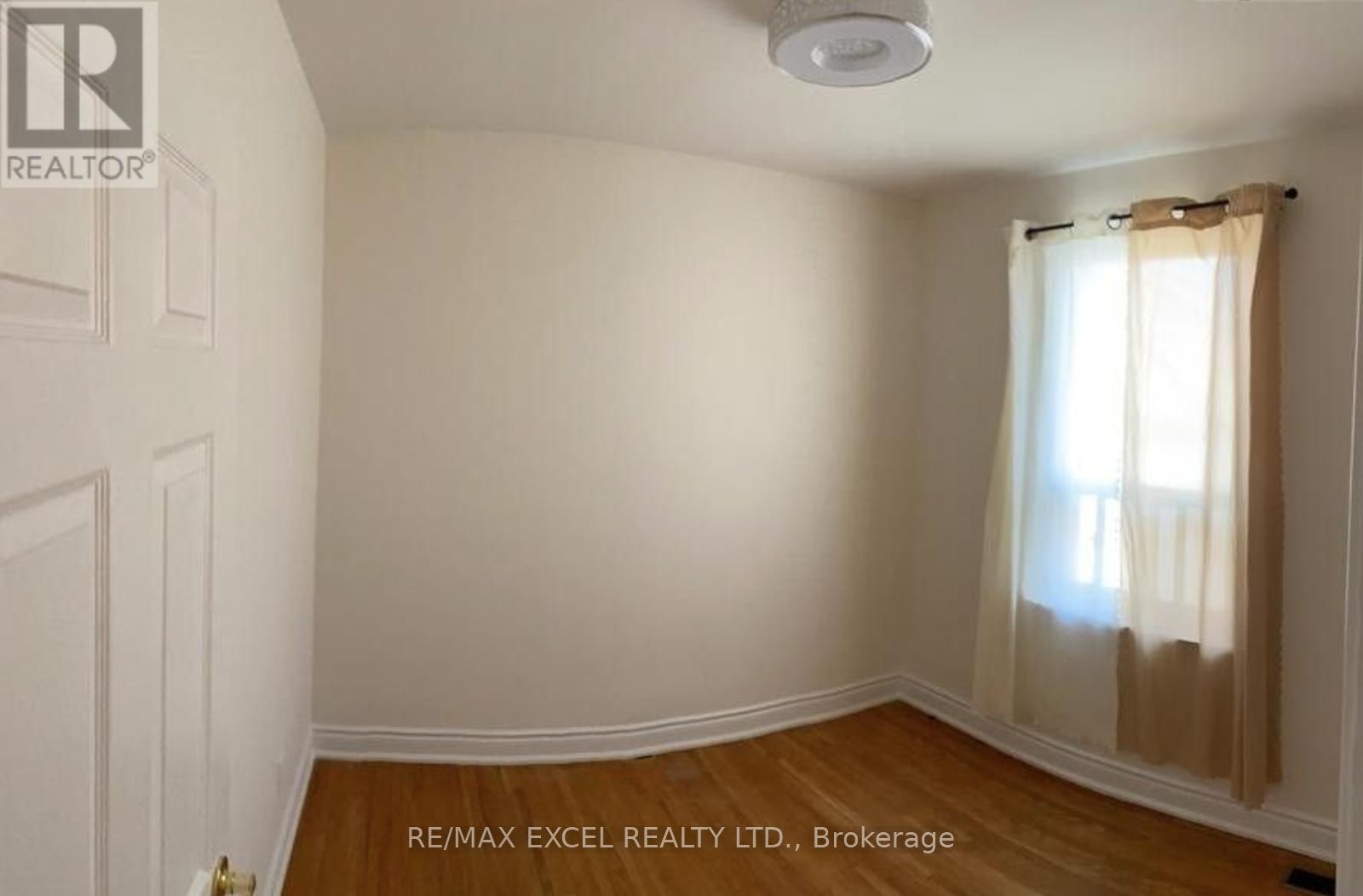 411 Marybay Crescent, Richmond Hill, Ontario  L4C 2X5 - Photo 5 - N13236146