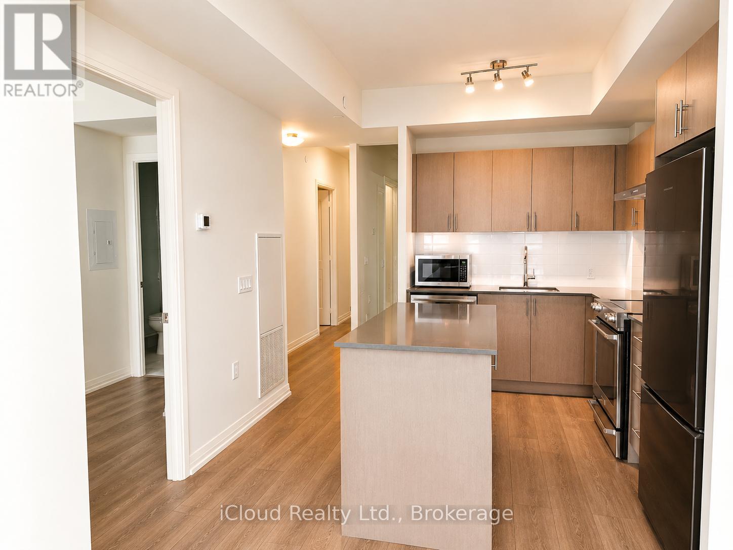 404 - 27 Korda Gate, Vaughan, Ontario  L4K 0P6 - Photo 6 - N13236216