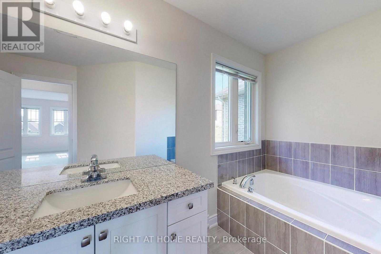 3092 Monarch Drive, Orillia, Ontario  L3V 8K3 - Photo 19 - S13236258