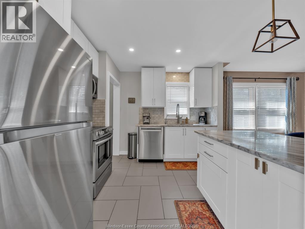3268 Virginia Park, Windsor, Ontario  N9E 2C3 - Photo 11 - 26012972