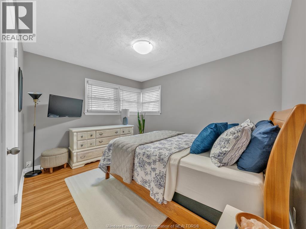 3268 Virginia Park, Windsor, Ontario  N9E 2C3 - Photo 20 - 26012972
