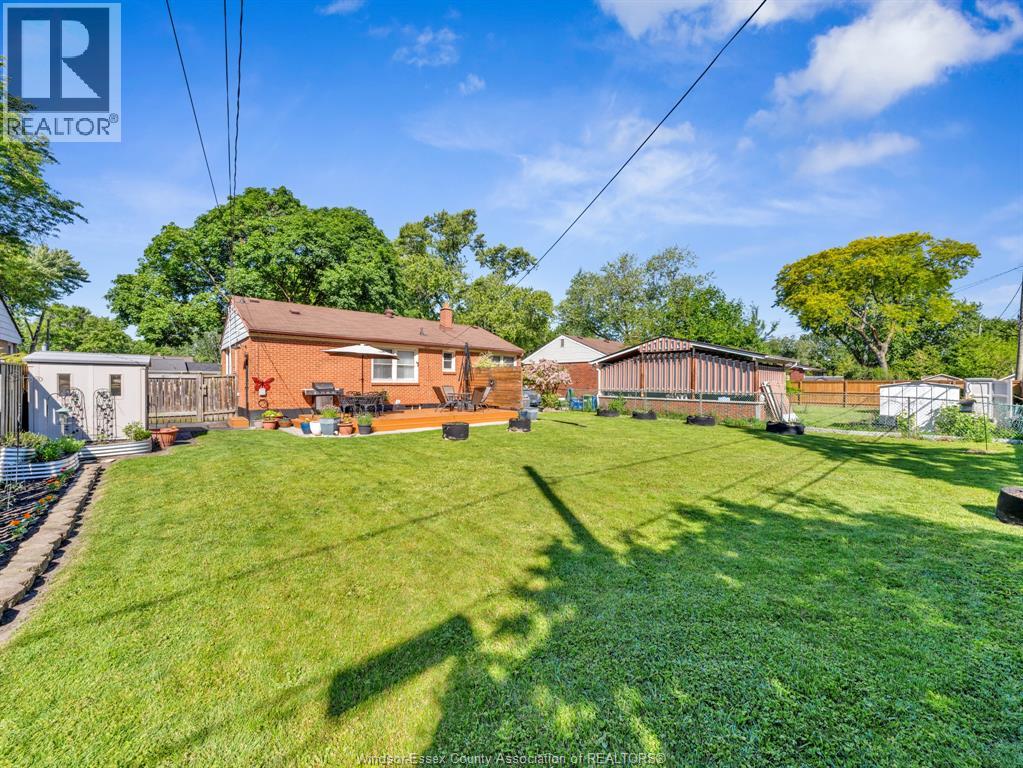 3268 Virginia Park, Windsor, Ontario  N9E 2C3 - Photo 40 - 26012972