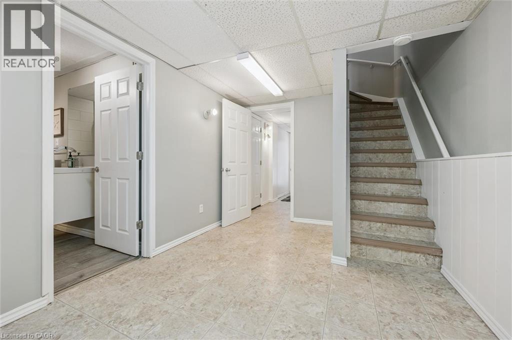 423 Cadbury Court Unit# A, Waterloo, Ontario  N2K 3G7 - Photo 30 - 40836328
