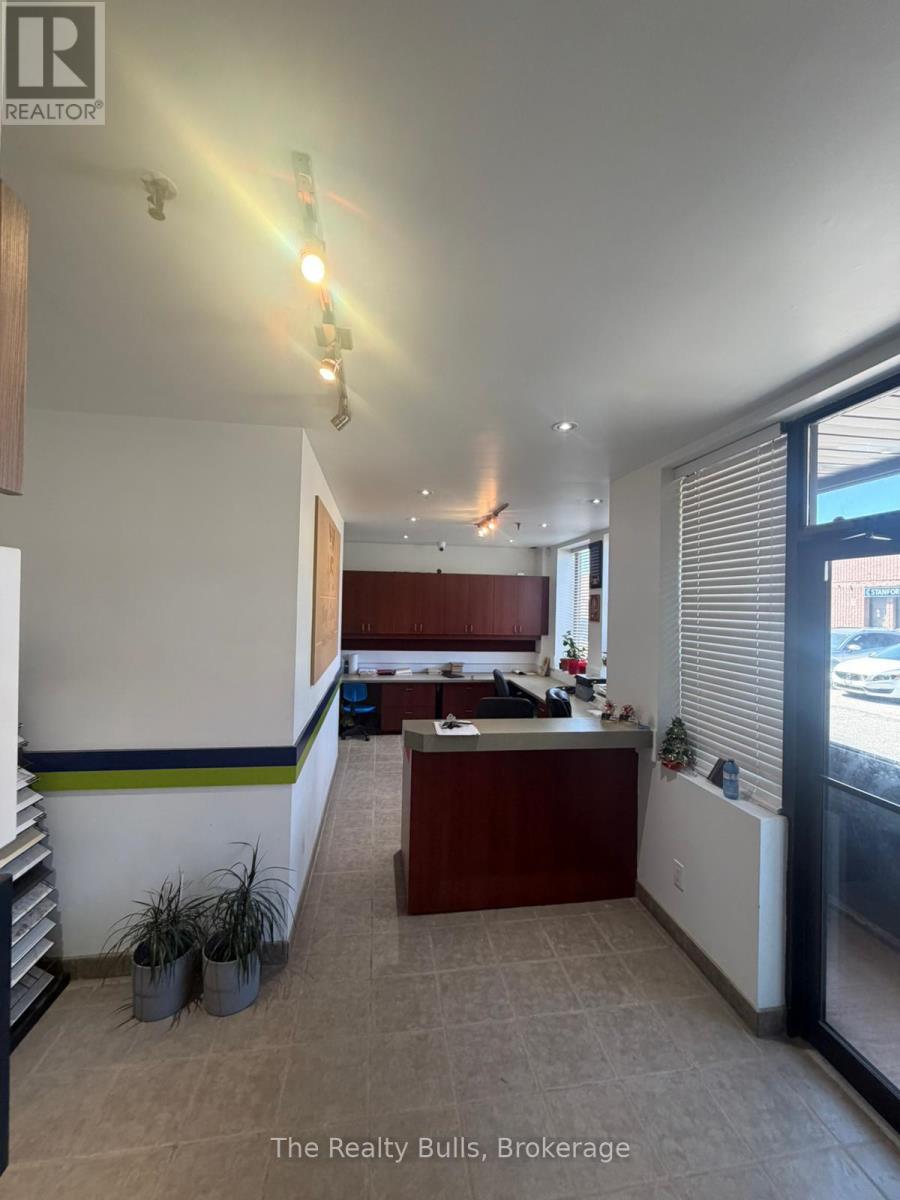1 - 11 Goodmark Place, Toronto, Ontario  M9W 6R9 - Photo 11 - W13236168