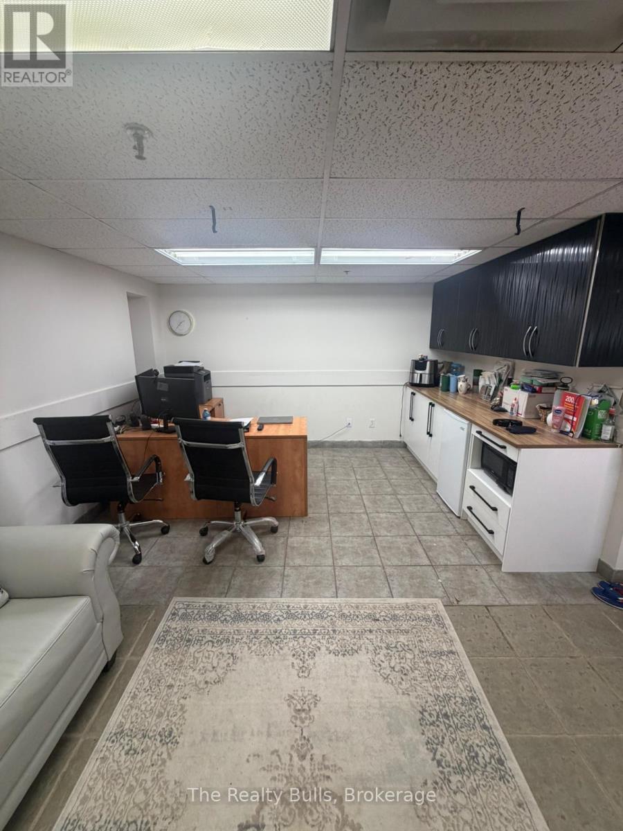 1 - 11 Goodmark Place, Toronto, Ontario  M9W 6R9 - Photo 19 - W13236168