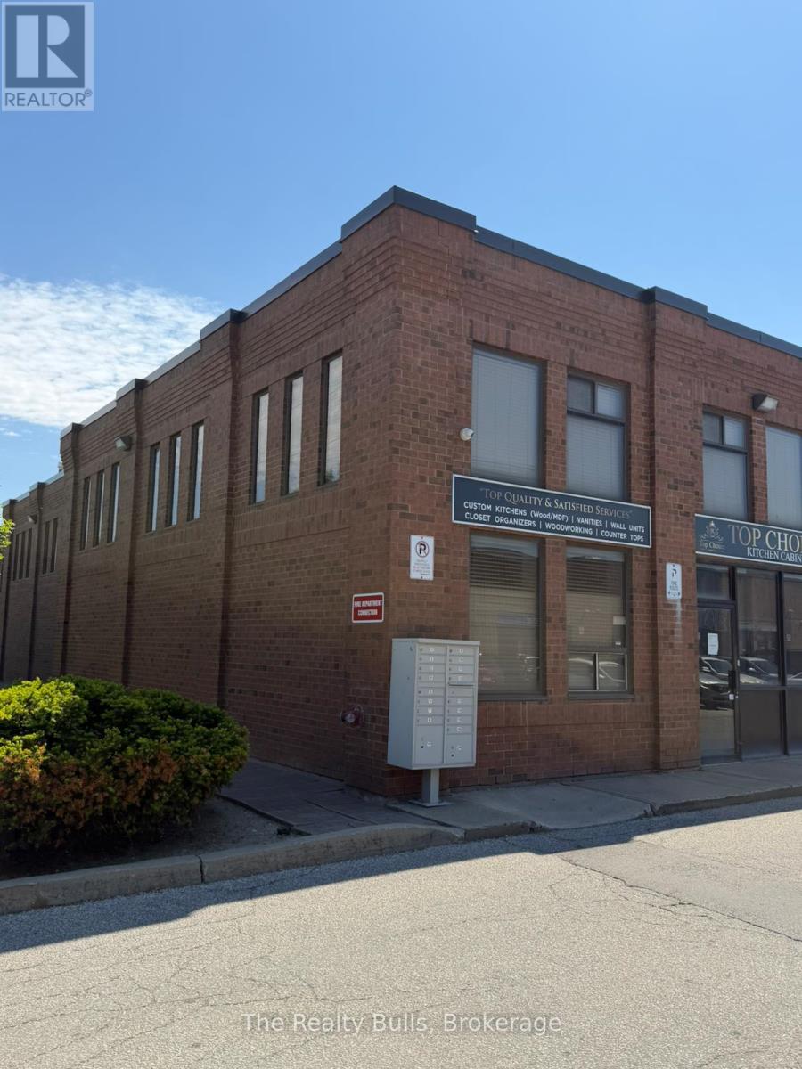 1 - 11 Goodmark Place, Toronto, Ontario  M9W 6R9 - Photo 2 - W13236168