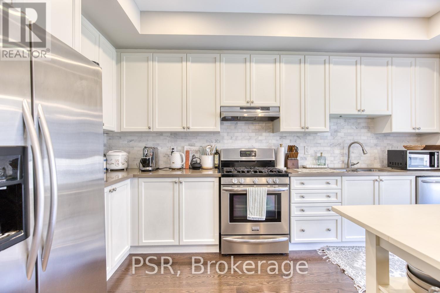 608 Mermaid Crescent, Mississauga, Ontario  L5G 0B3 - Photo 11 - W13236242
