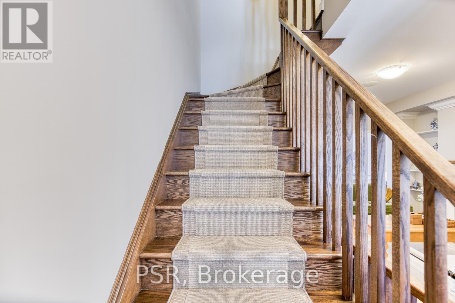 608 Mermaid Crescent, Mississauga, Ontario  L5G 0B3 - Photo 18 - W13236242