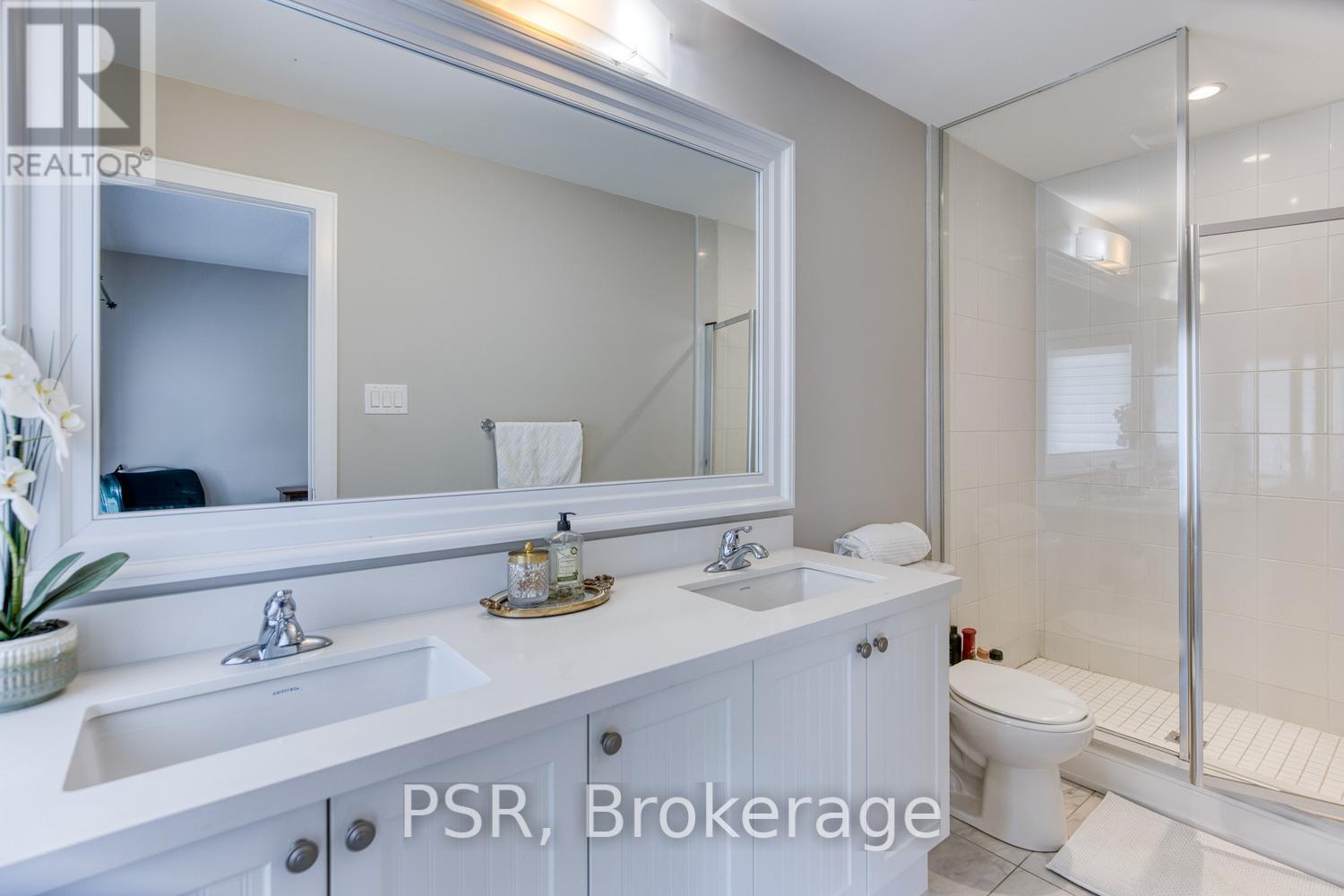 608 Mermaid Crescent, Mississauga, Ontario  L5G 0B3 - Photo 21 - W13236242