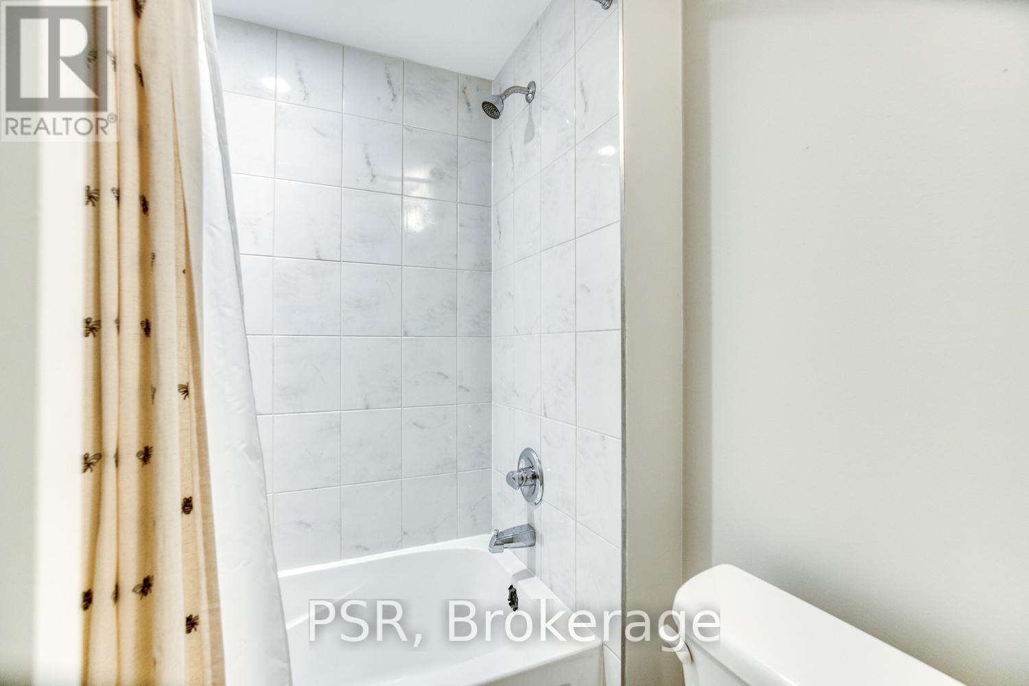 608 Mermaid Crescent, Mississauga, Ontario  L5G 0B3 - Photo 25 - W13236242
