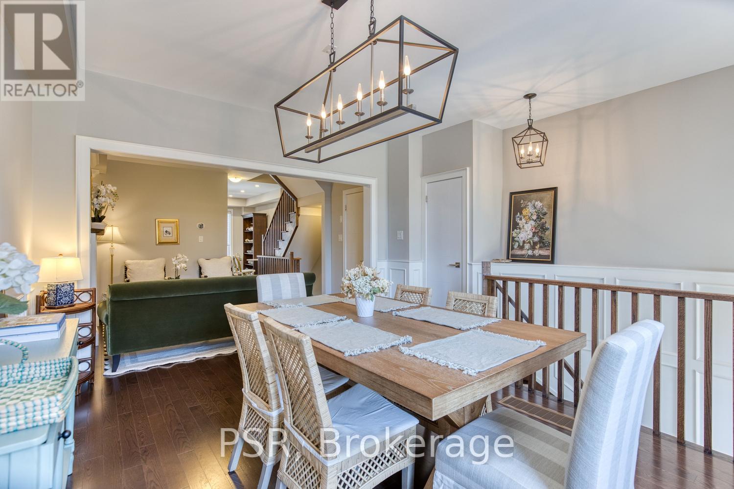 608 Mermaid Crescent, Mississauga, Ontario  L5G 0B3 - Photo 5 - W13236242