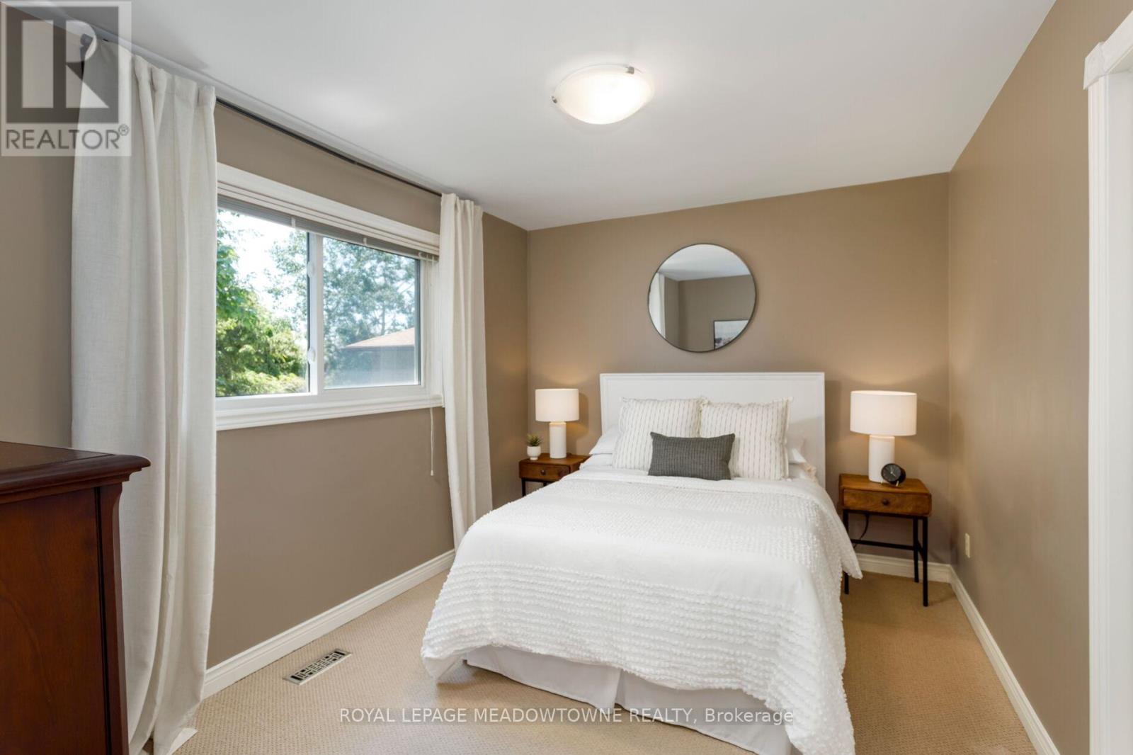 2130 Varency Drive, Mississauga, Ontario  L5K 1C3 - Photo 20 - W13236254