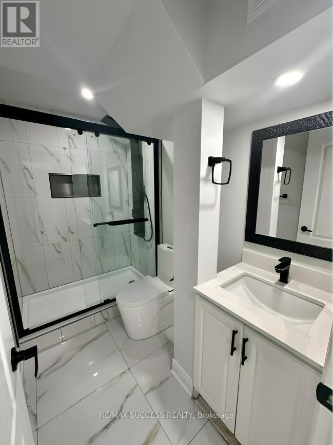 64 Garth Trails Crescent, Hamilton, Ontario  L9B 2X1 - Photo 12 - X13236178