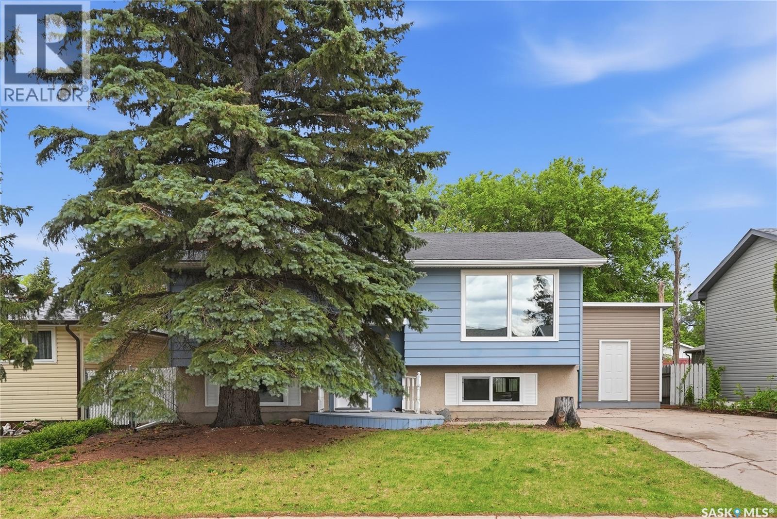 424 Dalhousie Crescent, Saskatoon, Saskatchewan  S7H 3S4 - Photo 1 - SK037784