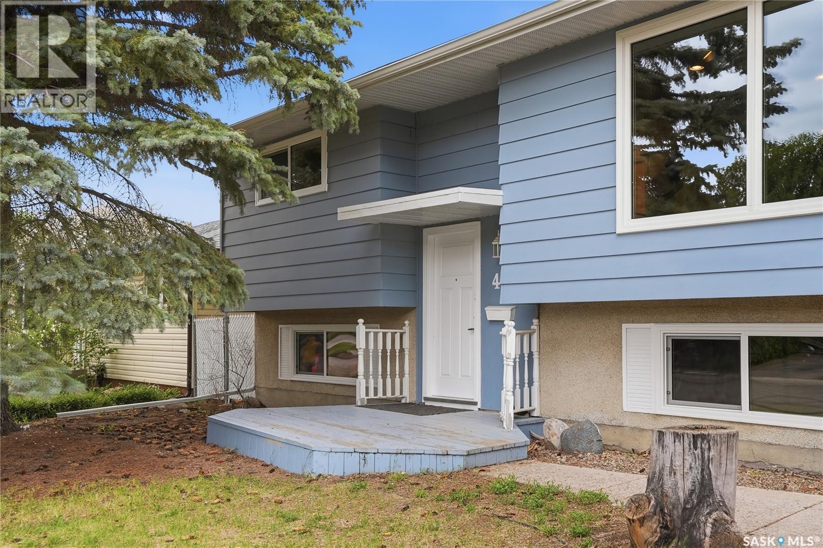 424 Dalhousie Crescent, Saskatoon, Saskatchewan  S7H 3S4 - Photo 3 - SK037784