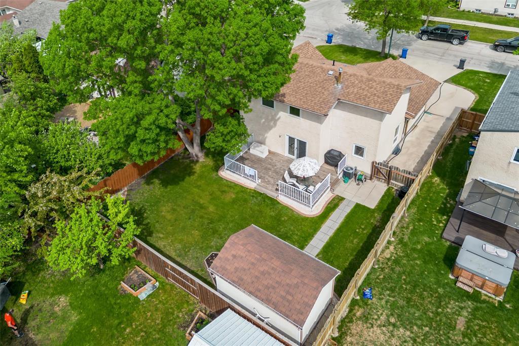 111 Stefanie Drive, Winnipeg, Manitoba  R2G 3A9 - Photo 47 - 202612584