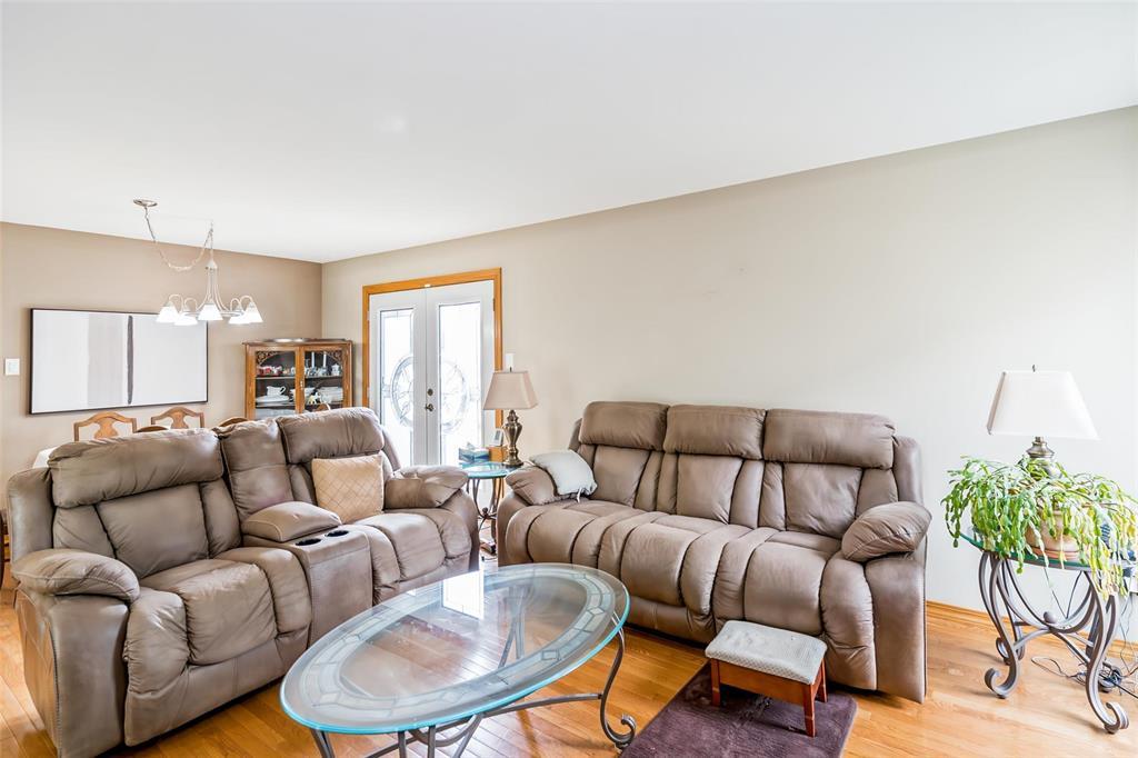 111 Stefanie Drive, Winnipeg, Manitoba  R2G 3A9 - Photo 7 - 202612584