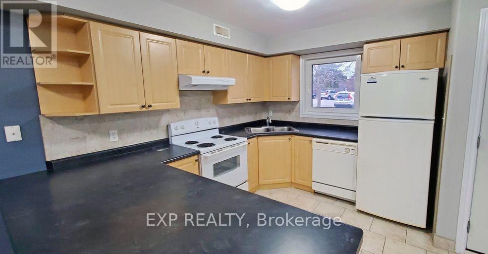 3 - 246 Lakeshore Road, St. Catharines, Ontario  L2M 1R6 - Photo 1 - X13228054