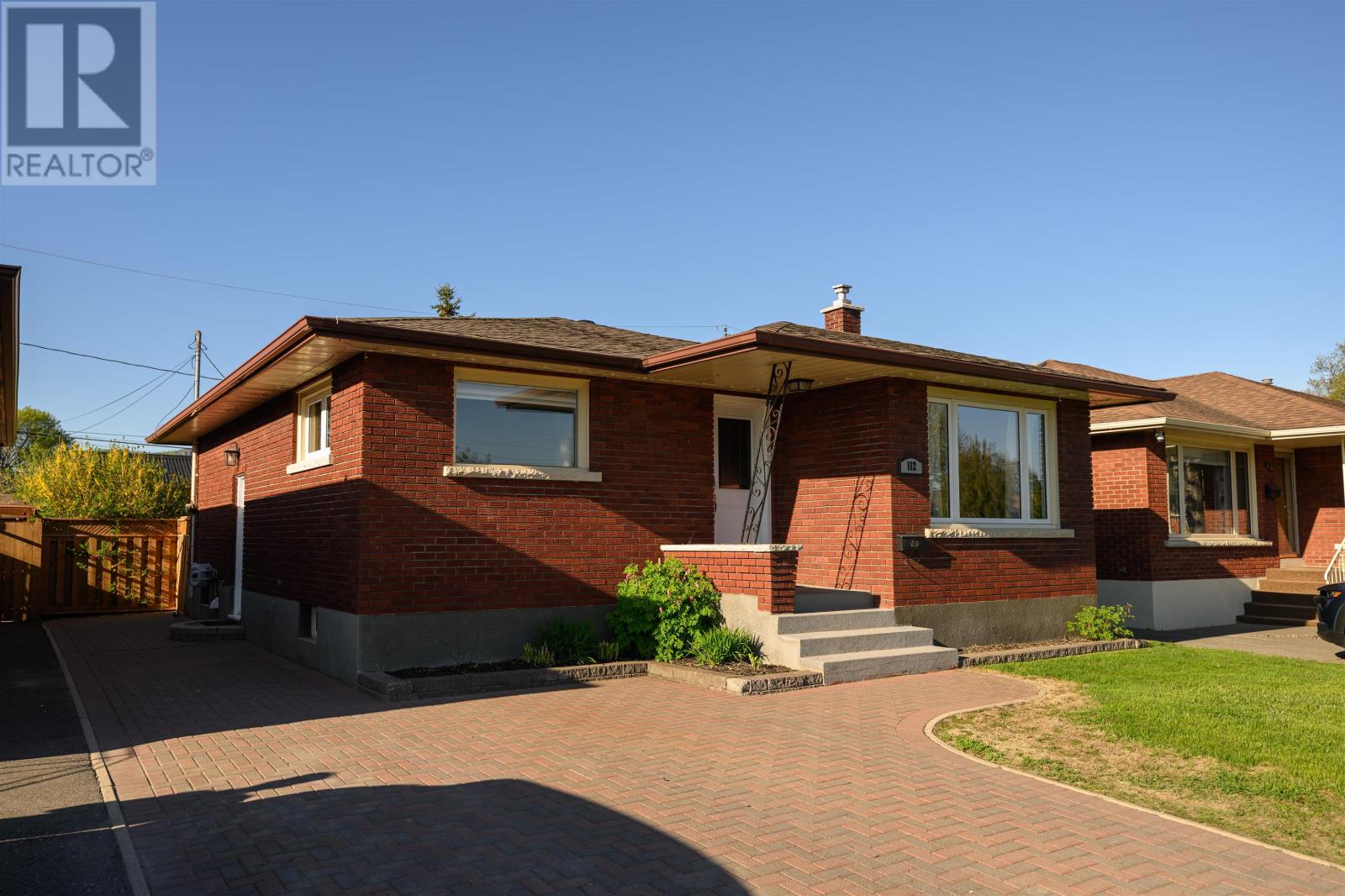 112 Walsh St West, Thunder Bay, Ontario  P7E 4W4 - Photo 47 - TB2601329