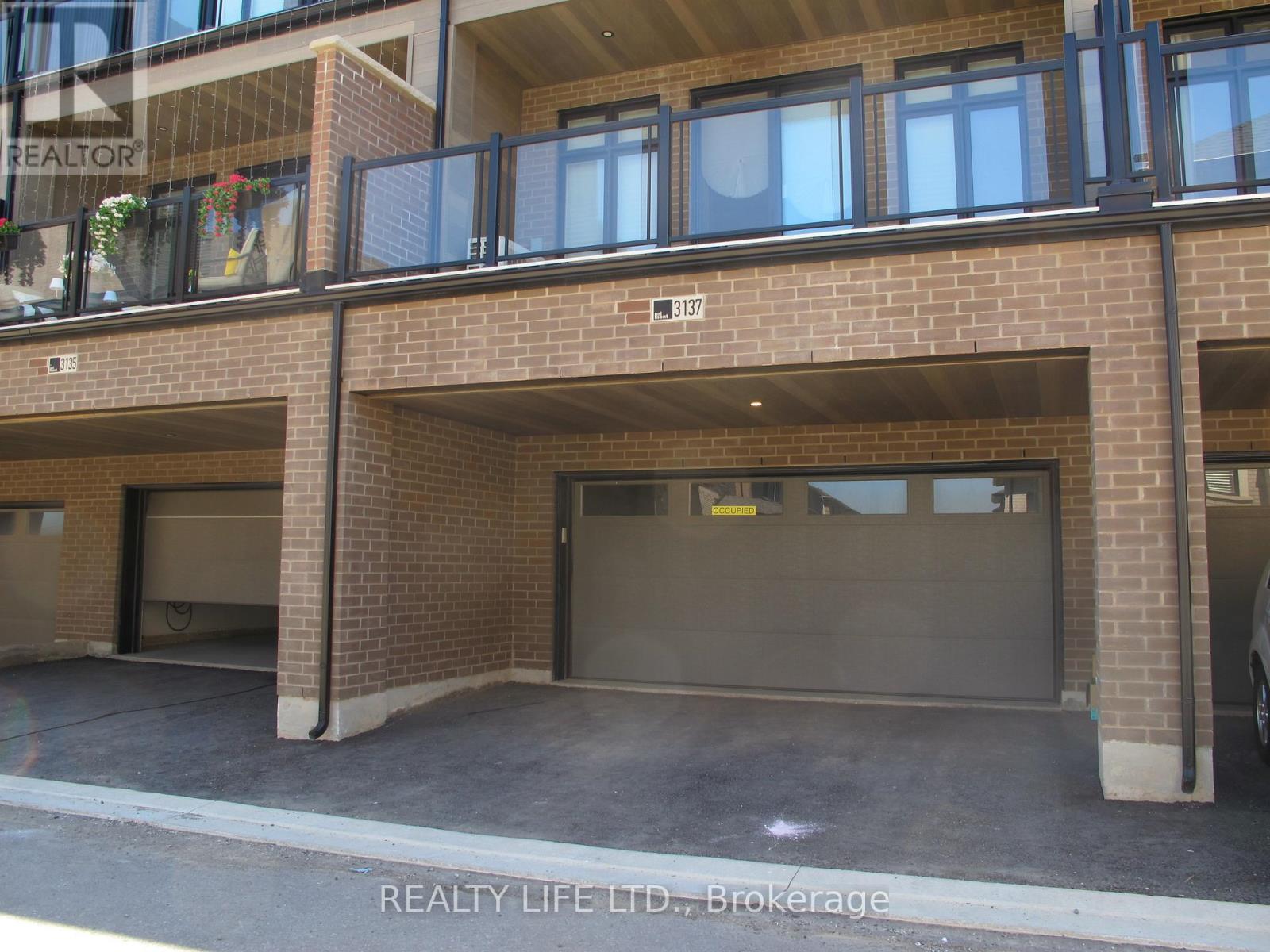 3137 Meadowridge Drive, Oakville, Ontario  L6H 7Z6 - Photo 49 - W12784114