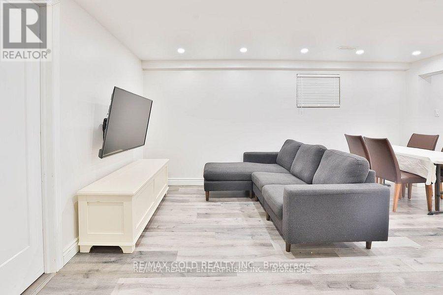 Basement - 2673 Kingsberry Crescent, Mississauga, Ontario  L5B 2K6 - Photo 2 - W13235982