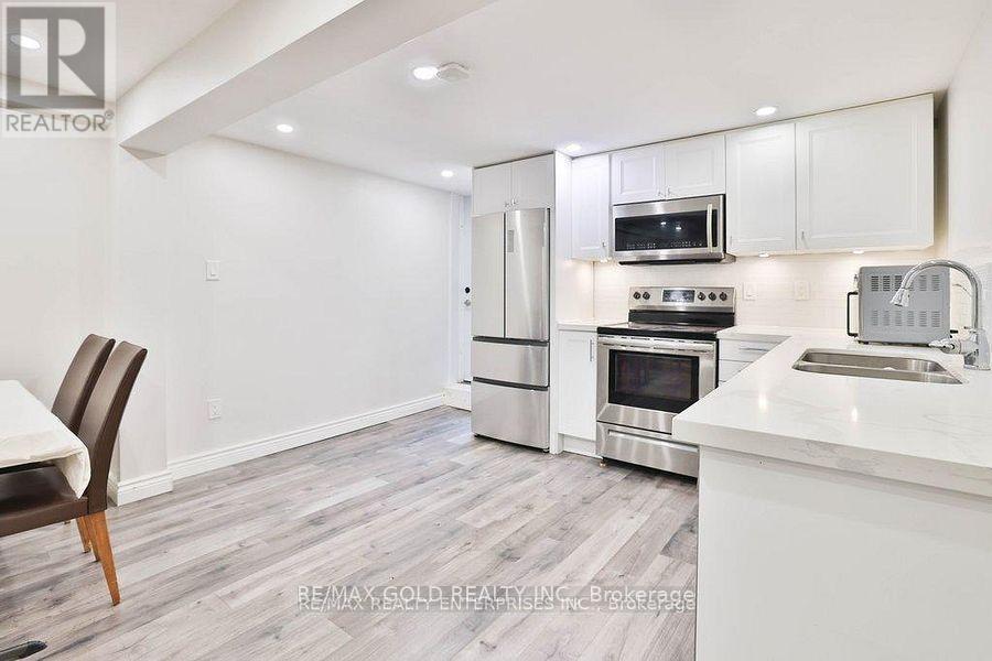Basement - 2673 Kingsberry Crescent, Mississauga, Ontario  L5B 2K6 - Photo 7 - W13235982