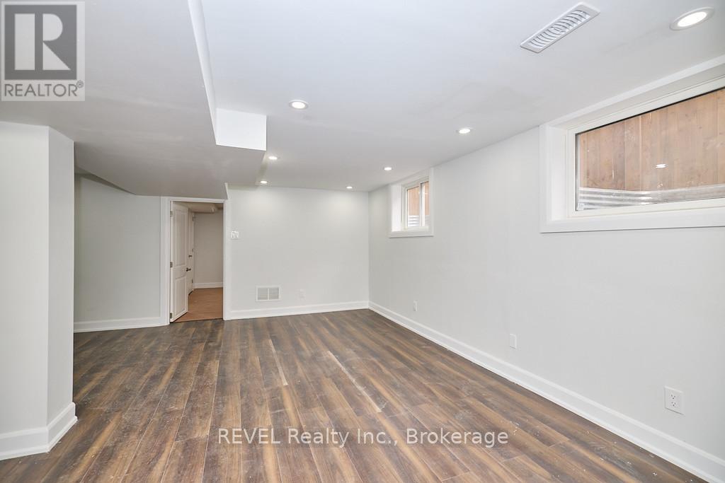 152 Parnell Street, St. Catharines, Ontario  L2M 1V5 - Photo 4 - X13236352