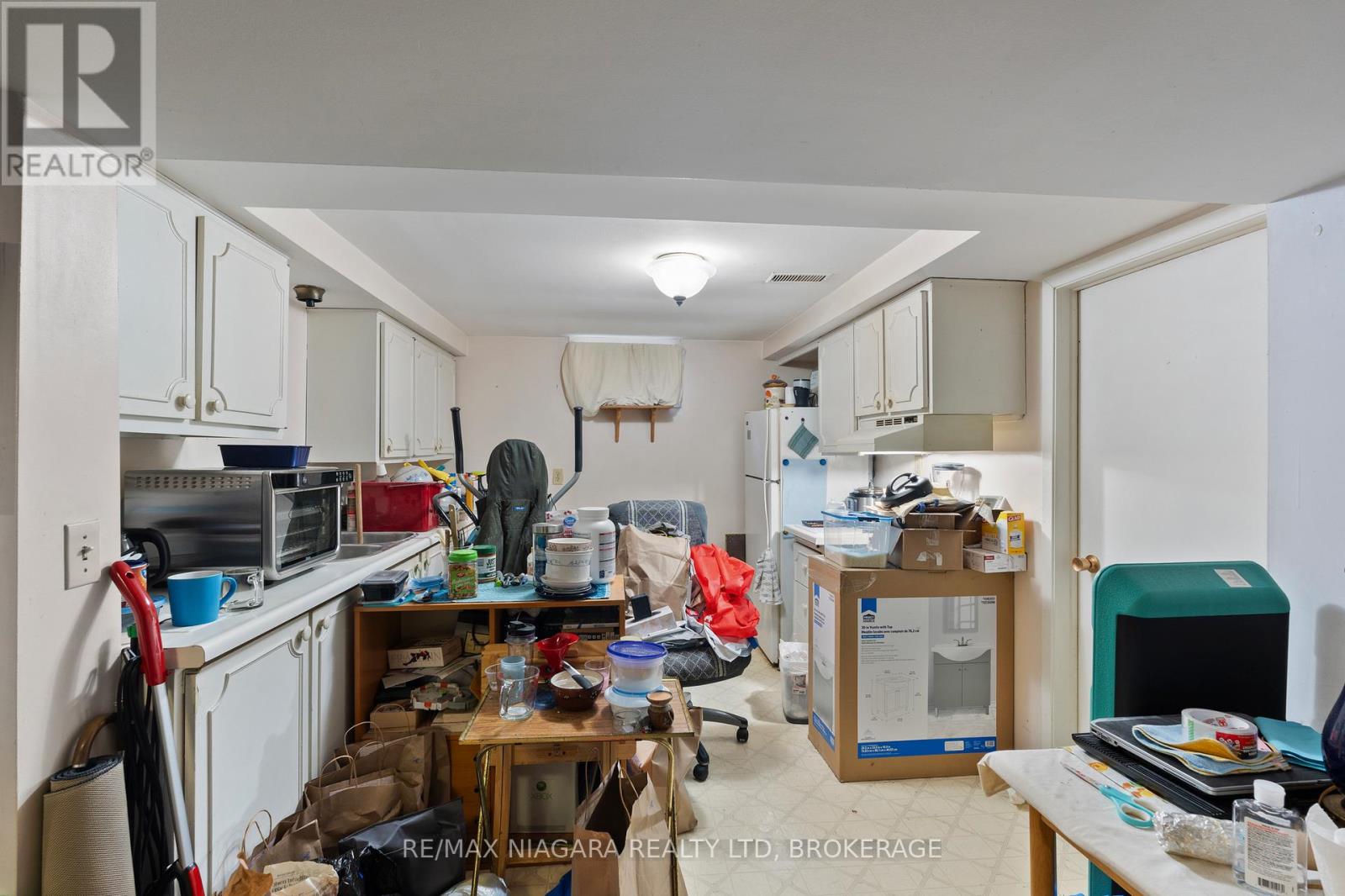 80 1/2 Melody Trail, St. Catharines, Ontario  L2M 1C7 - Photo 12 - X13236374