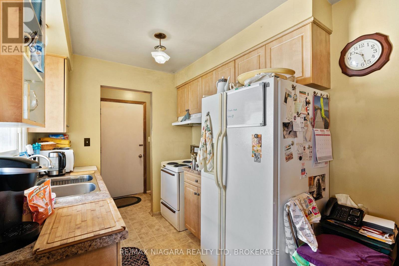 80 1/2 Melody Trail, St. Catharines, Ontario  L2M 1C7 - Photo 4 - X13236374