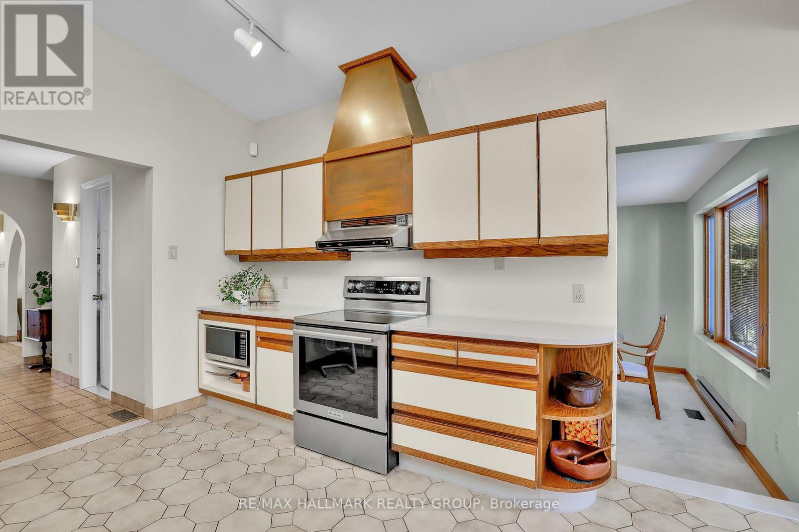 39 Biscayne Crescent, Ottawa, Ontario  K2E 5R9 - Photo 12 - X13236350