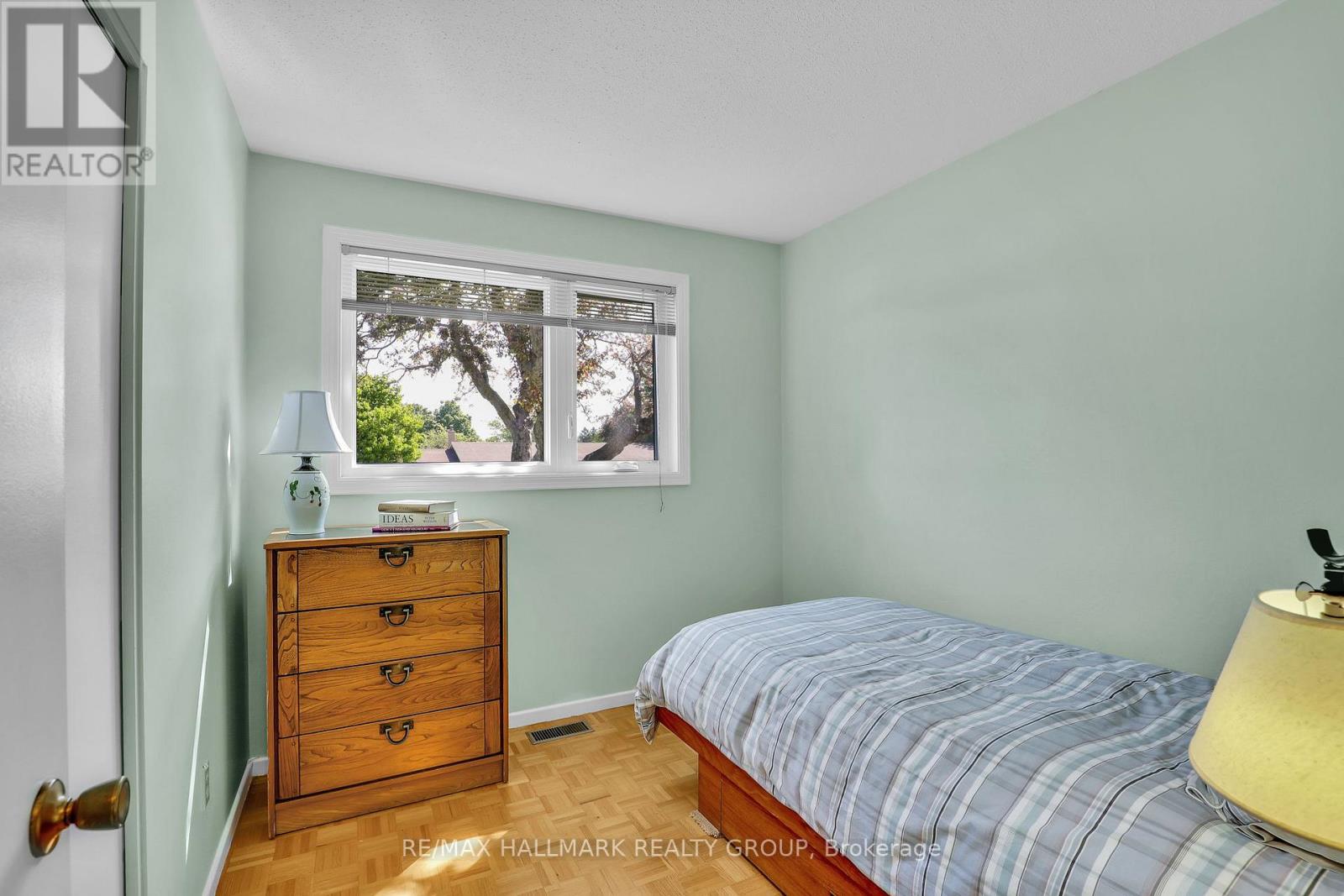 39 Biscayne Crescent, Ottawa, Ontario  K2E 5R9 - Photo 19 - X13236350