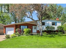 39 BISCAYNE CRESCENT, Ottawa, Ontario