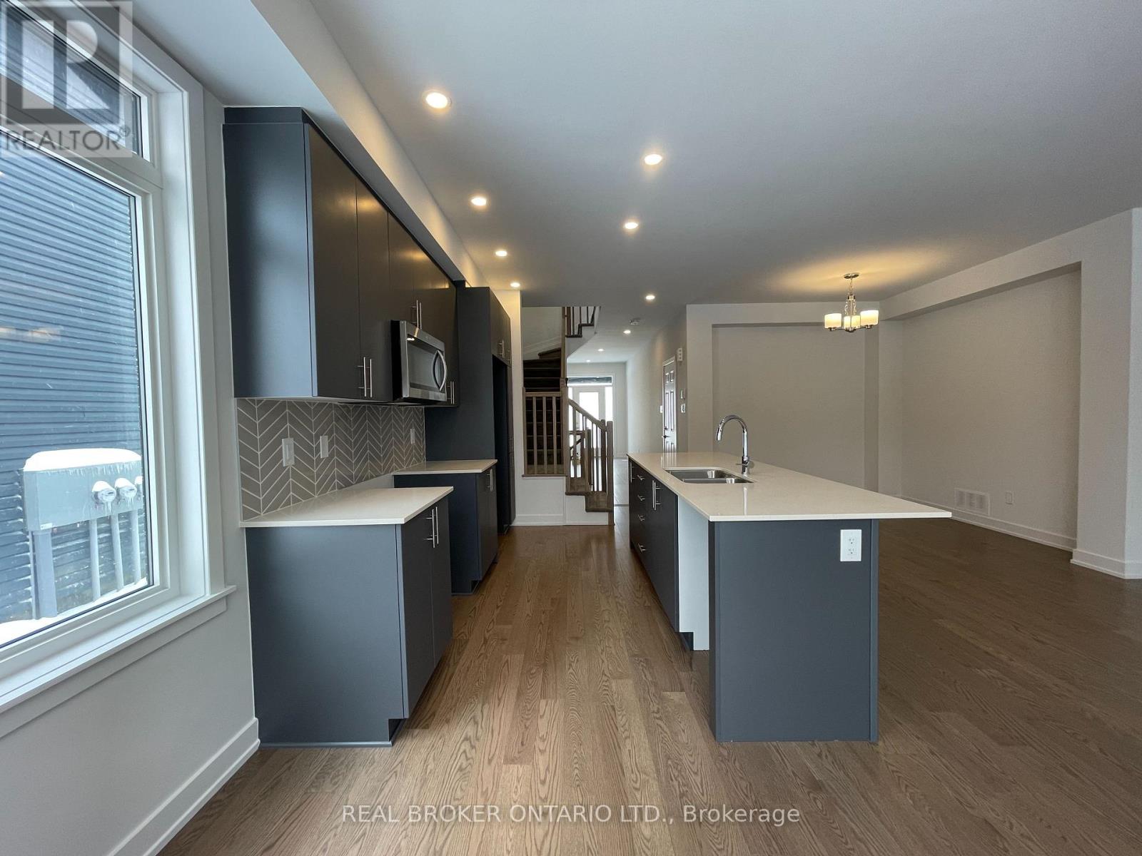 882 Solarium Avenue, Ottawa, Ontario  K4M 0K5 - Photo 14 - X13236376
