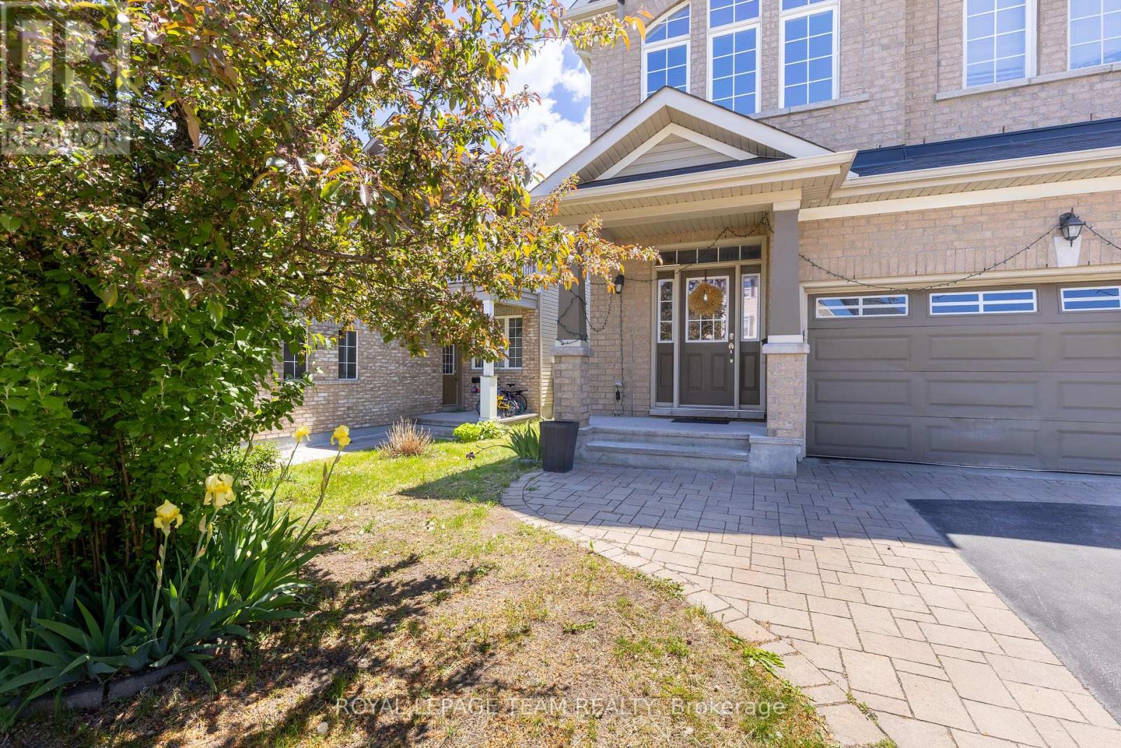 212 Huntsville Drive, Ottawa, Ontario K2T 0C6 - Photo 3 - X13236466
