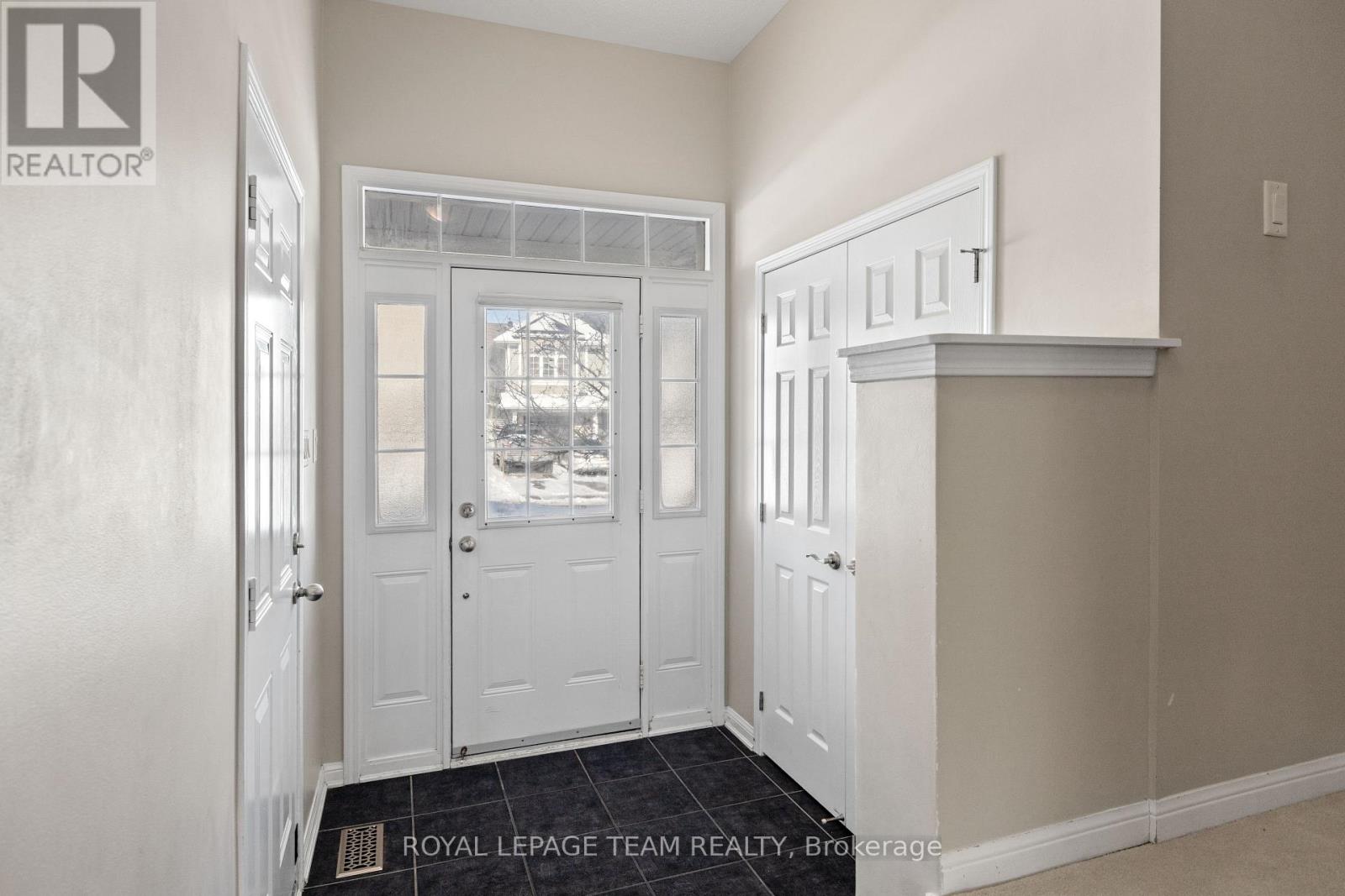 212 Huntsville Drive, Ottawa, Ontario K2T 0C6 - Photo 6 - X13236466