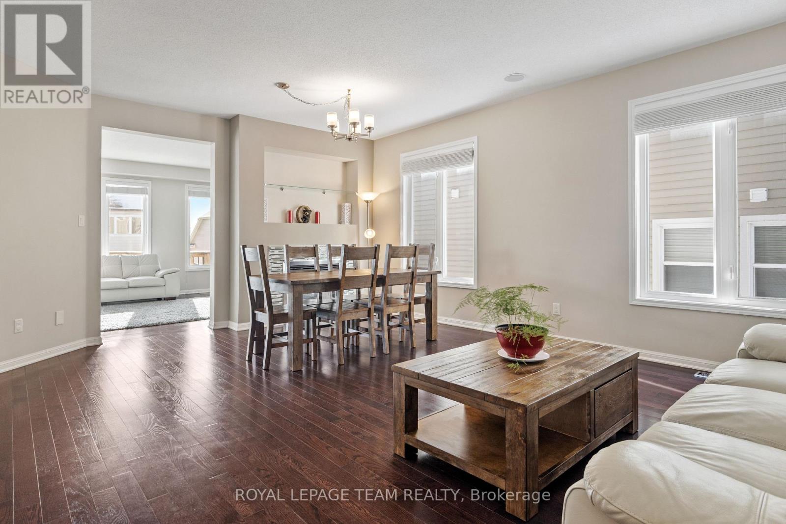 212 Huntsville Drive, Ottawa, Ontario K2T 0C6 - Photo 8 - X13236466
