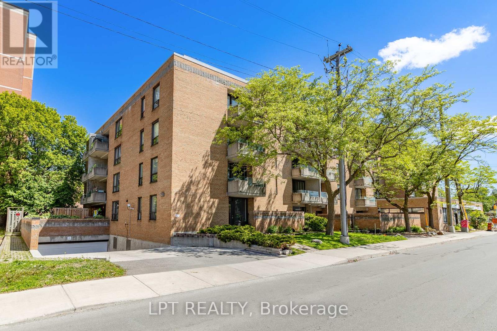 206 - 1177 Belanger Avenue, Ottawa, Ontario  K1H 8N7 - Photo 2 - X13236498