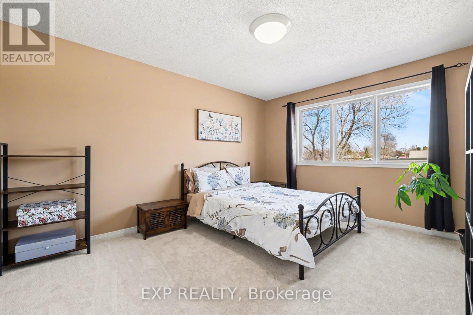 8 Barnaby Private, Ottawa, Ontario  K1K 4S4 - Photo 18 - X13236572