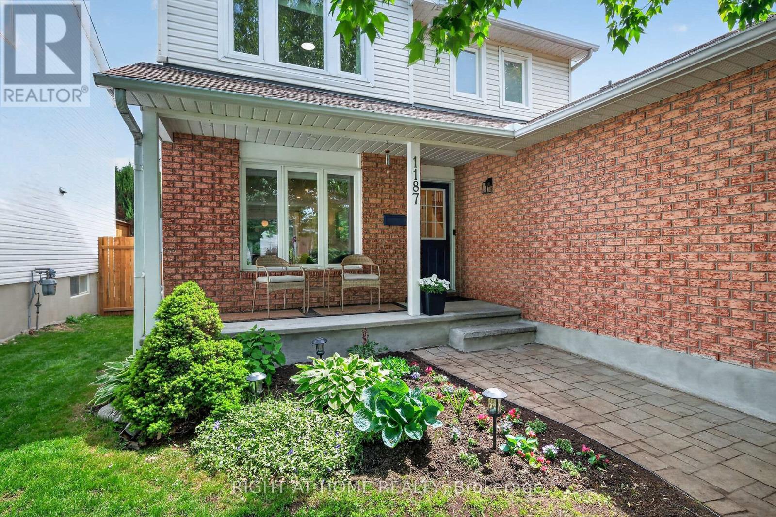 1187 Whiterock Street, Ottawa, Ontario  K1J 1B2 - Photo 3 - X13236580