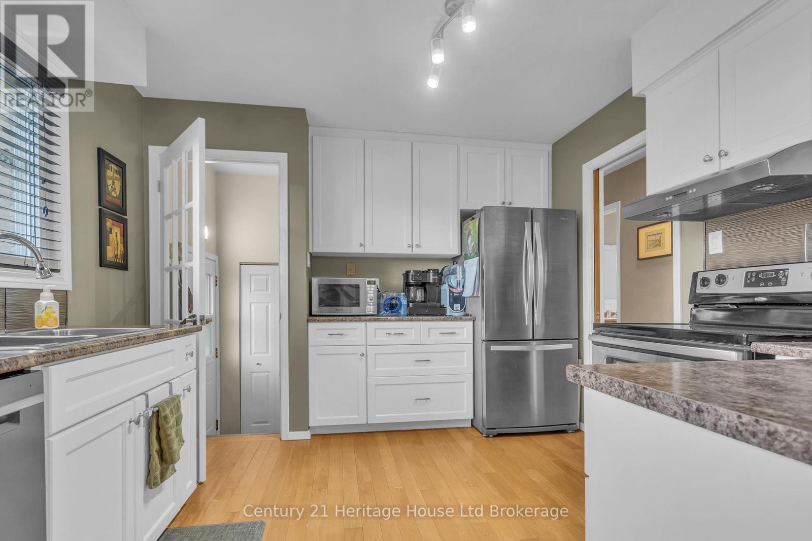 1000 Sunset Boulevard, Woodstock, Ontario N4S 8C4 - Photo 10 - X13236432